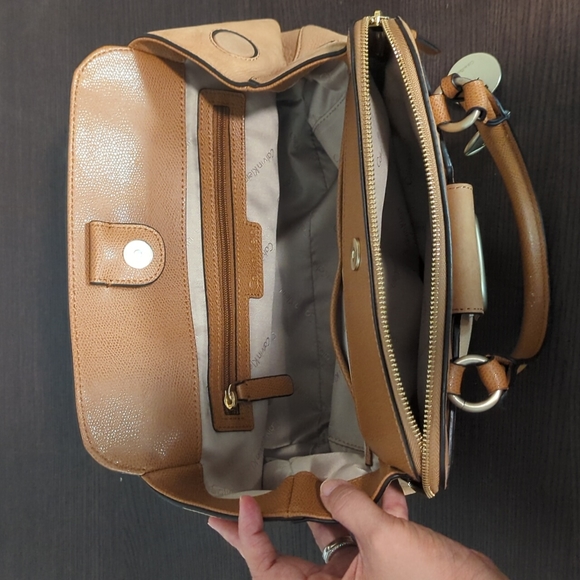 Tan Handbag - Picture 2 of 3